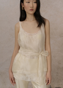 ELISE CREAM WRAP TOP 