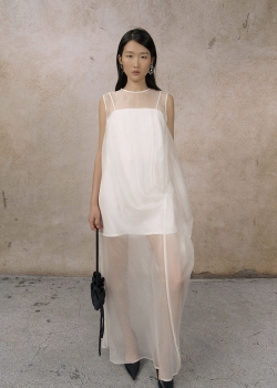 MUSE WHITE DRESS